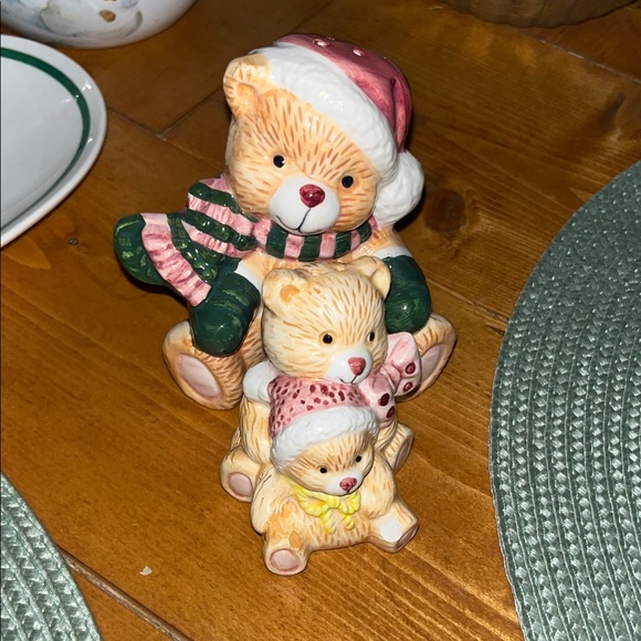 Other - Vintage Hand Painted Teddy Bear Family Ceramic Salt and Pepper Shakers